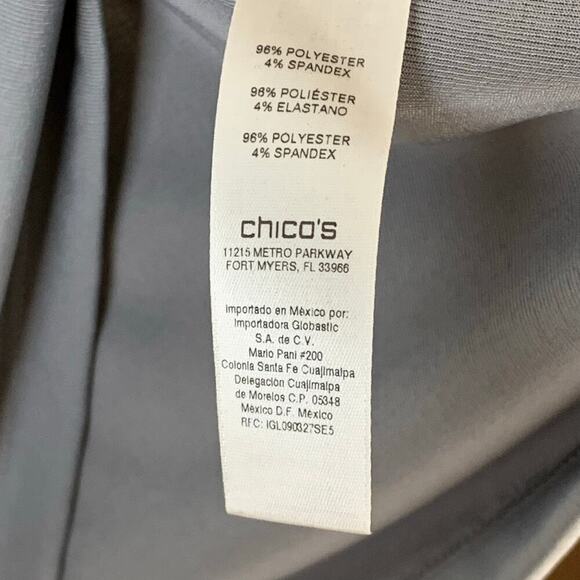 đź’°Chico's Easywear Grey Short Sleeve Stretchy Tee w Sparkly Rhinestones Sz 1 M/8 - Picture 6 of 8